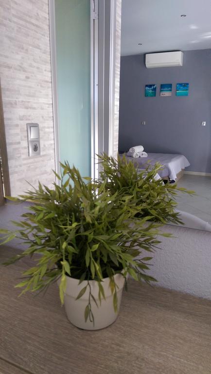 Aimilias Family Apartments Vrasná Extérieur photo