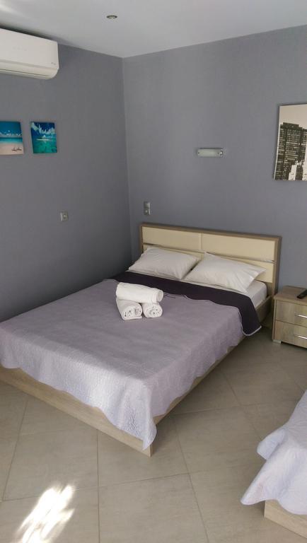 Aimilias Family Apartments Vrasná Extérieur photo